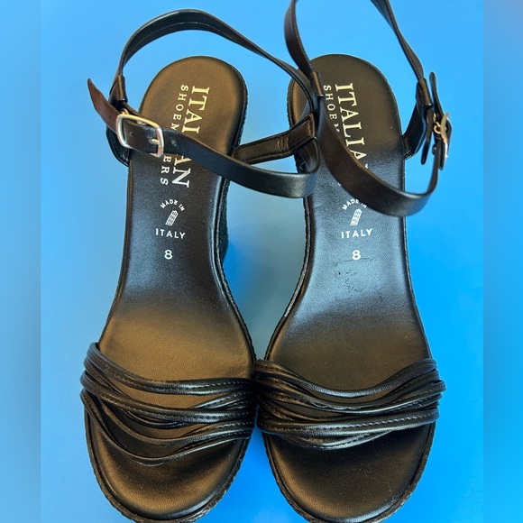 Italian Shoemakers Shoes - Italian Shoemakers Elegant Black Slingback Wedge Sandals